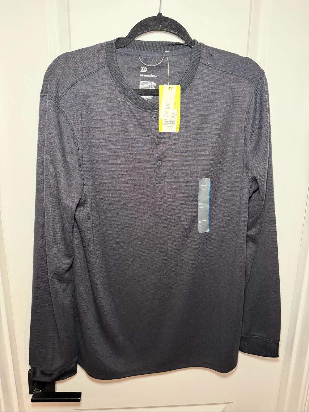 all in motion Men’s Long-Sleeve Henley in Charcoal